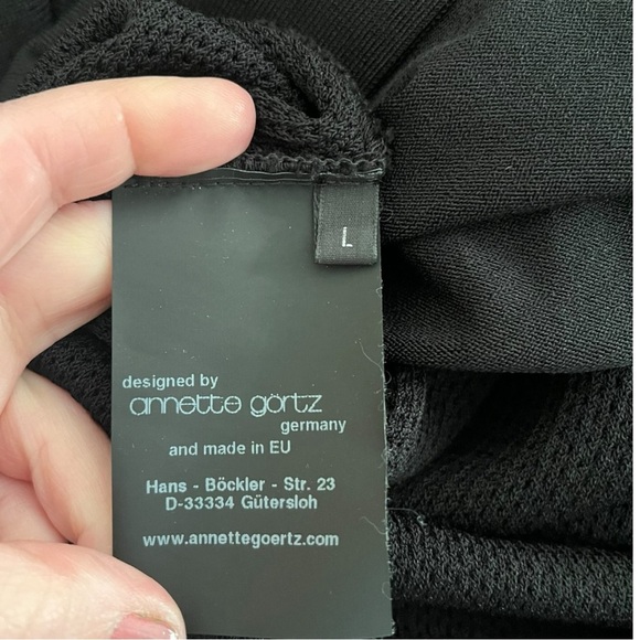 ANNETTE GORTZ Marc Women's Black Avant Garde Oversized Tunic Top Large‎ | EUC - Picture 9 of 9